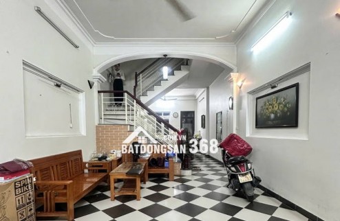 Bán Nhà Dân Xây Đẹp Bắc Từ Liêm - Ngõ Nông Gần Phố - Trước Nhà Thoáng Trước Sau - Sổ Đỏ Hoa Khôi.